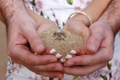 hands-holding-rings