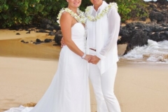 2-women-just-mauid